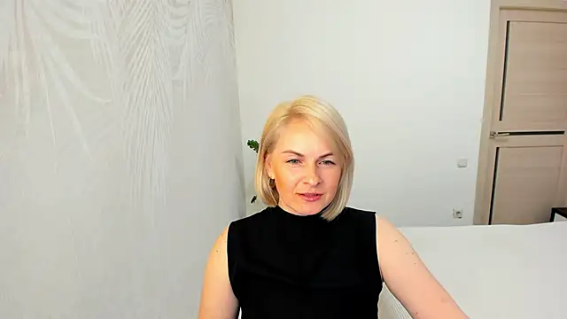 Snapshot of Alicee_Gracee chatting on April 9, 2026, 6:25 pm Alicee Gracee online show from April 9, 2026, 6:25 pm