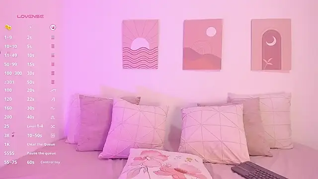 Mia Heartt online show from March 15, 2025, 7:05 pm