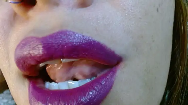 miss evoleth2 online show from November 16, 2025, 9:25 am