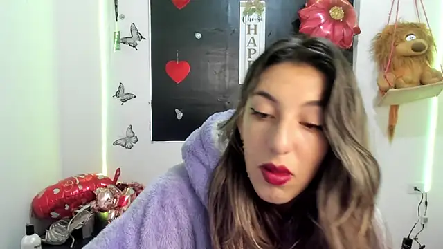 Snapshot of queen-natty chatting on March 3, 2025, 1:23 pm queen-natty online show from March 3, 2025, 1:23 pm