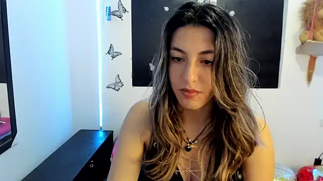 Snapshot of queen-natty chatting on February 6, 2025, 7:45 am queen-natty online show from February 6, 2025, 7:45 am