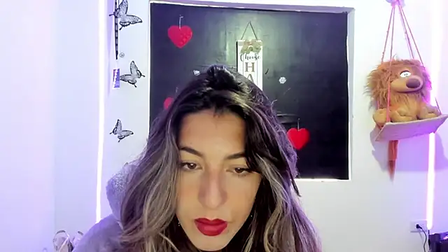 Snapshot of queen-natty chatting on February 19, 2025, 1:17 pm queen-natty online show from February 19, 2025, 1:17 pm