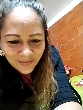 SluttyMilf79 online show from March 4, 2025, 4:17 am