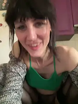 Snapshot of Kamila151 chatting on March 17, 2025, 1:29 pm Kamila151 online show from March 17, 2025, 1:29 pm