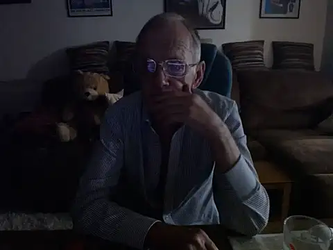 Ferret7777 online show from November 13, 2025, 11:19 pm