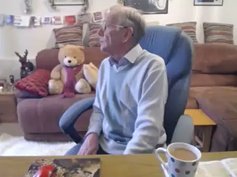 Snapshot of Ferret7777 chatting on December 16, 2025, 2:10 pm Ferret7777 online show from December 16, 2025, 2:10 pm