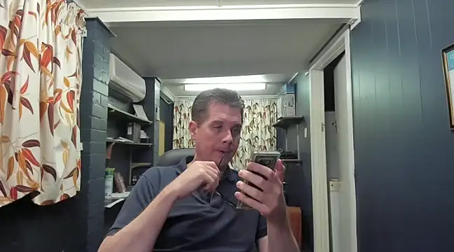 Snapshot of tilobinder chatting on January 13, 2025, 2:11 pm tilobinder online show from January 13, 2025, 2:11 pm