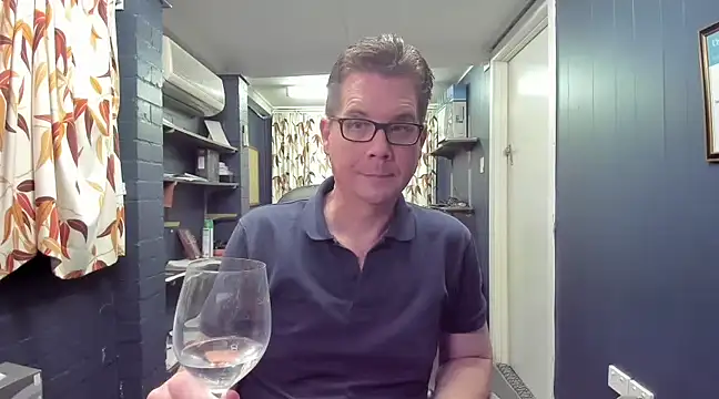 Snapshot of tilobinder chatting on March 2, 2025, 1:20 pm tilobinder online show from March 2, 2025, 1:20 pm