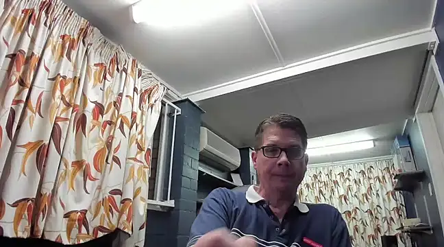 Snapshot of tilobinder chatting on March 10, 2025, 12:49 pm tilobinder online show from March 10, 2025, 12:49 pm