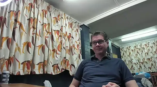 Snapshot of tilobinder chatting on January 10, 2025, 2:23 pm tilobinder online show from January 10, 2025, 2:23 pm