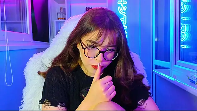 Snapshot of CutiePie3 chatting on November 23, 2025, 9:25 pm CutiePie3 online show from November 23, 2025, 9:25 pm