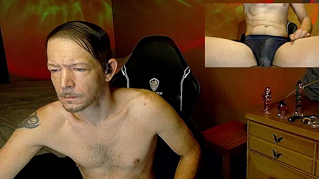 MasterForgedRayy online show from April 13, 2026, 9:02 am