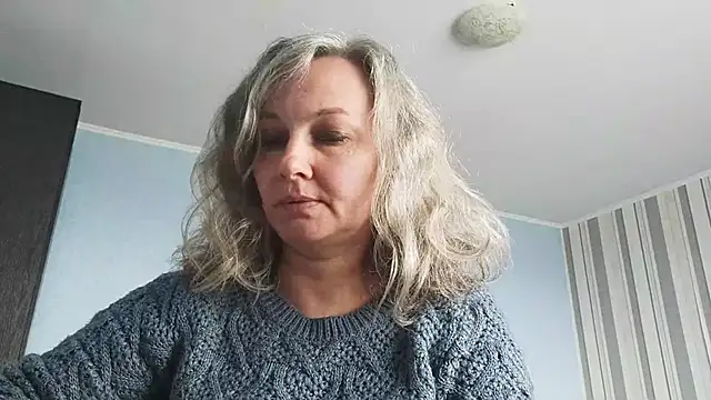 EdithManning online show from April 23, 2026, 9:38 am