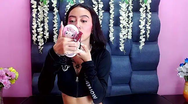 Snapshot of Miaa_Thopmson chatting on March 6, 2025, 7:21 pm Miaa Thopmson online show from March 6, 2025, 7:21 pm