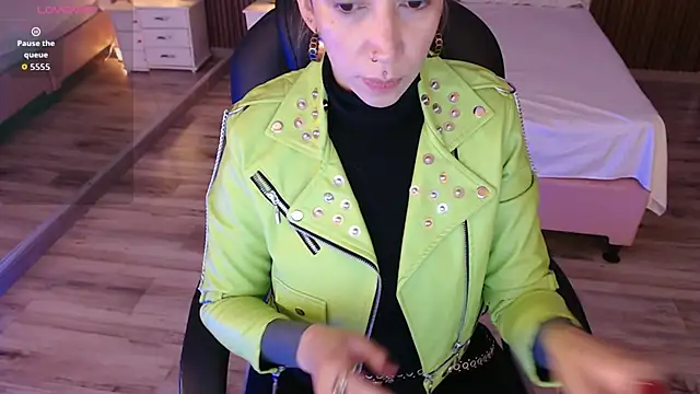 Sam mansson66 online show from November 28, 2025, 2:06 pm