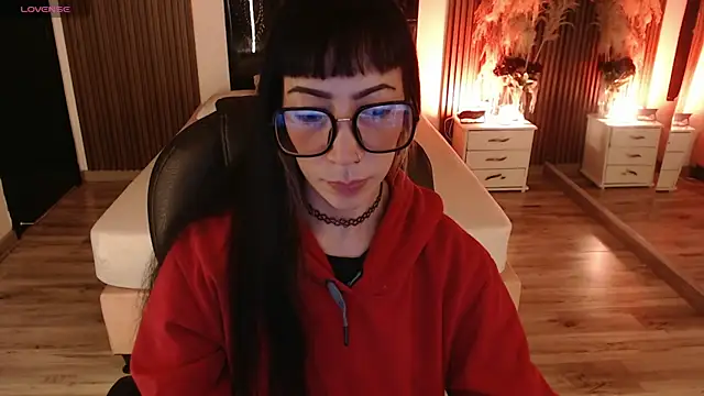 Sam mansson66 online show from April 15, 2026, 12:32 pm