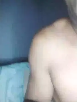 Snapshot of ems2174 chatting on December 25, 2024, 3:06 pm ems2174 online show from December 25, 2024, 3:06 pm