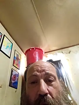 Snapshot of Beyond1978 chatting on April 8, 2026, 5:25 pm Beyond1978 online show from April 8, 2026, 5:25 pm