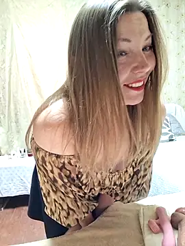 VselenaSun402 online show from June 3, 2026, 11:33 am