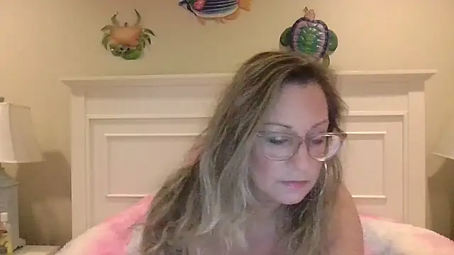 Snapshot of Aleesa_milfxo chatting on February 28, 2025, 2:53 am Aleesa milfxo online show from February 28, 2025, 2:53 am