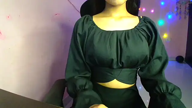 Chandani-Love online show from October 25, 2025, 2:28 pm