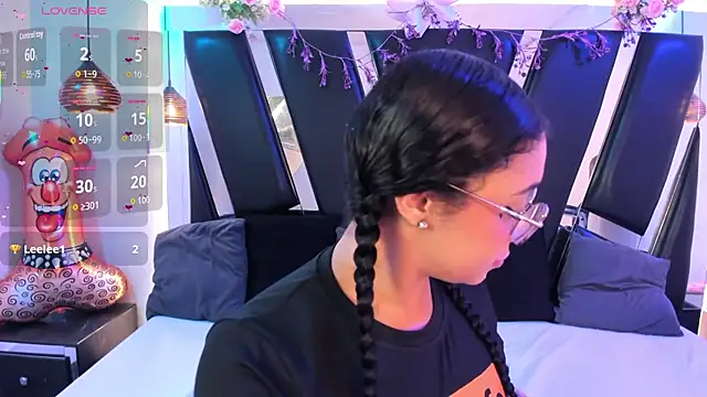 Snapshot of antonelllepiercee chatting on February 24, 2026, 11:33 am antonelllepiercee online show from February 24, 2026, 11:33 am