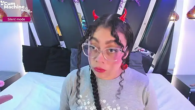 antonelllepiercee online show from January 8, 2026, 11:27 am