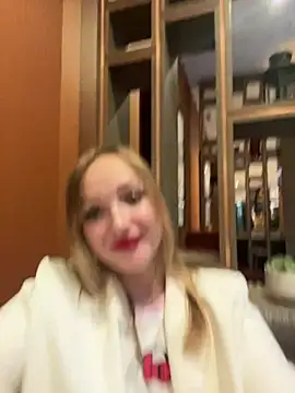 LadyTatiana online show from February 1, 2025, 3:50 pm