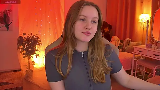 Snapshot of KellyPoter chatting on November 23, 2025, 8:57 am KellyPoter online show from November 23, 2025, 8:57 am