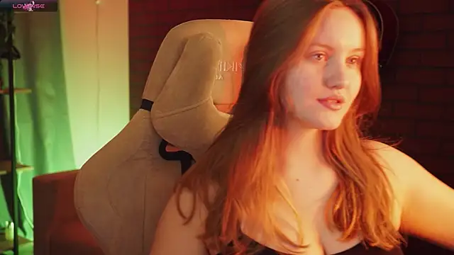 Snapshot of KellyPoter chatting on October 25, 2025, 2:44 am KellyPoter online show from October 25, 2025, 2:44 am