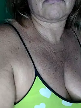 Kasandra Ho online show from October 30, 2025, 8:34 am