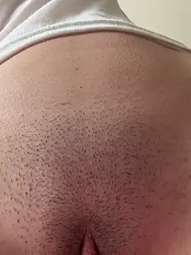 kikidoll online show from February 20, 2025, 3:34 am