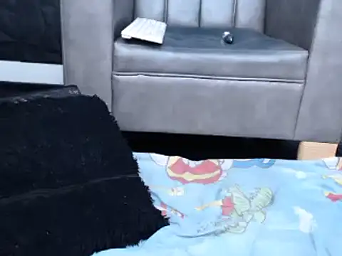 Snapshot of Hanna_Fox_69 chatting on March 10, 2025, 9:56 am Hanna Fox 69 online show from March 10, 2025, 9:56 am