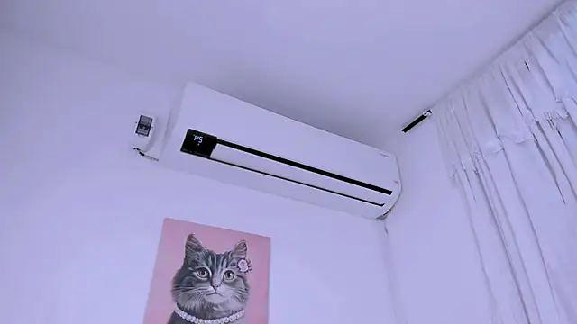 Fernanda brown18 online show from September 18, 2025, 9:18 pm