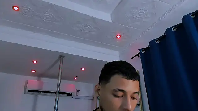 Fernanda brown18 online show from November 26, 2025, 8:20 pm