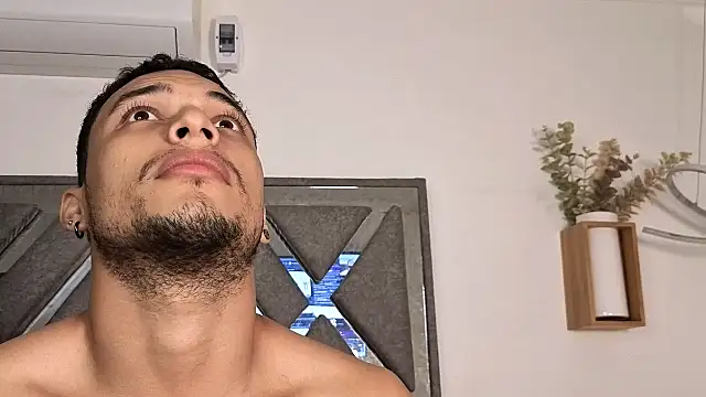 Fernanda brown18 online show from November 13, 2025, 9:24 am