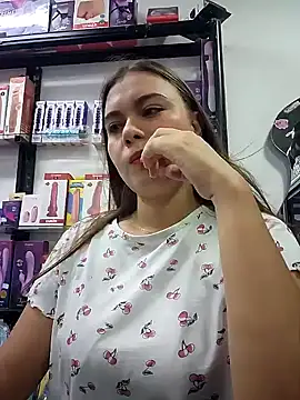 Snapshot of rapunzel069 chatting on February 1, 2026, 4:05 pm rapunzel069 online show from February 1, 2026, 4:05 pm