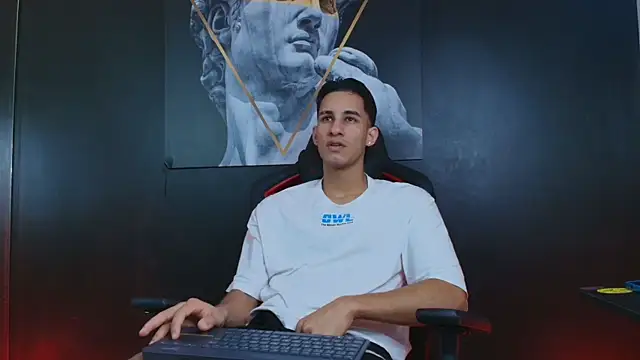 Snapshot of JakeMoxley chatting on September 11, 2025, 12:16 pm JakeMoxley online show from September 11, 2025, 12:16 pm