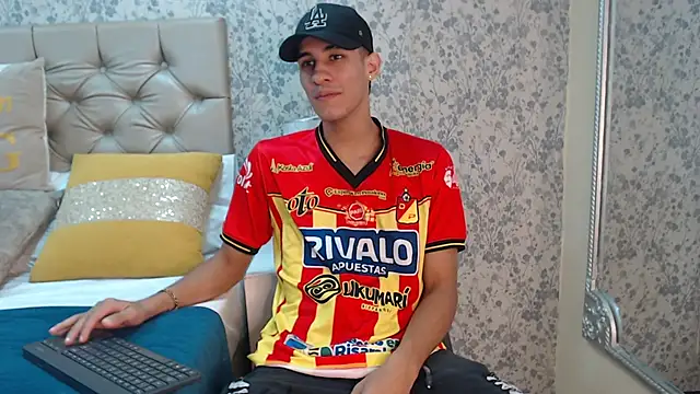 Snapshot of JakeMoxley chatting on March 15, 2025, 8:32 pm JakeMoxley online show from March 15, 2025, 8:32 pm