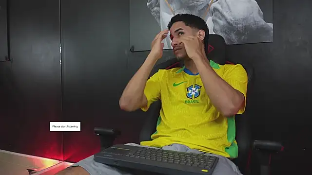 Snapshot of JakeMoxley chatting on November 16, 2025, 4:45 pm JakeMoxley online show from November 16, 2025, 4:45 pm