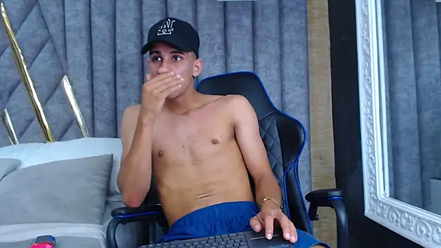 Snapshot of JakeMoxley chatting on March 10, 2025, 9:45 am JakeMoxley online show from March 10, 2025, 9:45 am