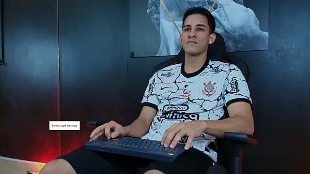 Snapshot of JakeMoxley chatting on September 18, 2025, 12:08 pm JakeMoxley online show from September 18, 2025, 12:08 pm