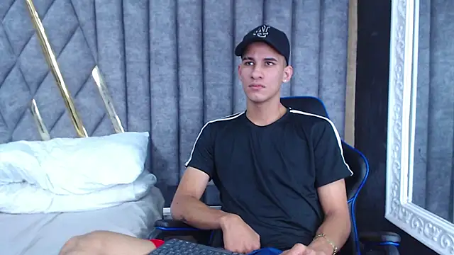 Snapshot of JakeMoxley chatting on March 20, 2025, 4:31 pm JakeMoxley online show from March 20, 2025, 4:31 pm