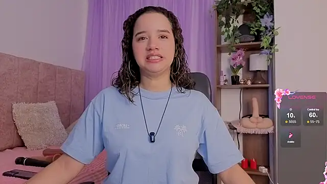 emilyrouxe online show from January 7, 2026, 2:22 pm