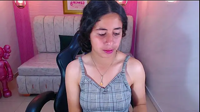 paris sub1  online show from September 12, 2025, 12:49 pm