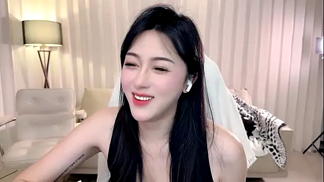 K-moumou online show from September 26, 2025, 3:30 pm