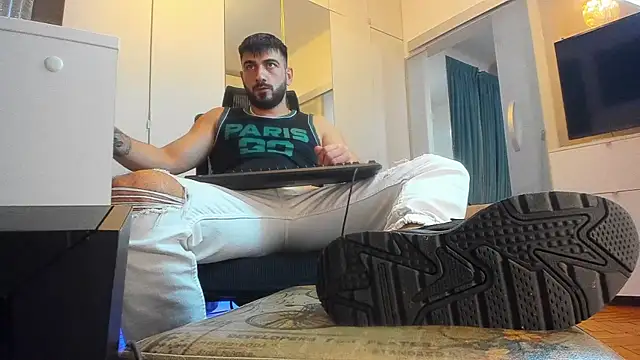 welcometo hell online show from October 19, 2025, 8:11 pm