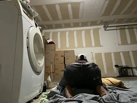 Backshort11 online show from December 25, 2024, 1:10 am