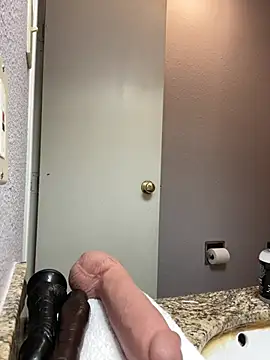 Backshort11 online show from March 2, 2025, 10:05 am