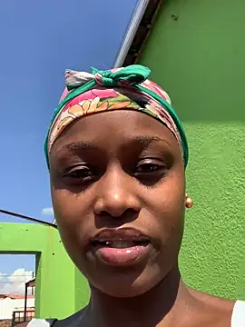 Snapshot of SEXY_TOKYOxxx chatting on December 17, 2025, 7:35 am SEXY TOKYOxxx online show from December 17, 2025, 7:35 am